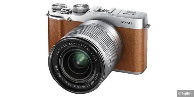 Systemkameras wie die hier abgebildete Fujifilm X-M1 verdrängen zunehmend DSLR-Kameras. Der Trend geht hier zu hochwertigen Modellen mit umfangreichenmanuellen Steuermöglichkeiten