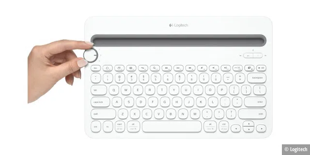 Auch im weißen Gehäuse macht die Bluetooth-Tastatur eine gute Figur, auch wenn man sich eine etwas filigranere und flachere Tastatur wünschen würde.