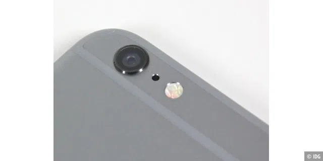 Die Kamera des iPhone 6 ist enorm gut, stört jedoch die Optik ein wenig.