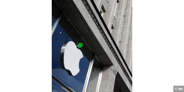 Fassade des Apple Stores in Hamburg (Jungfernstieg)