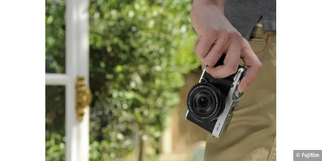 Der große Vorteil von Systemkameras gegenüber DSLR-Kameras ist die kompakte Form bei vergleichbarer Bildqualität