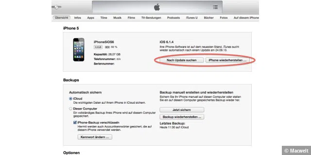 iTunes meldet iOS-Updates automatisch und lässt optional die manuelle Suche zu. Dann erfolgen Update oder Wiederherstellung.