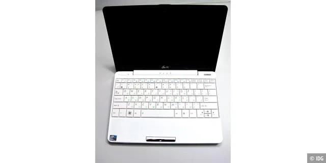 Die Optik des Eee PC erinnert ein wenig an Apples weißes Macbook
