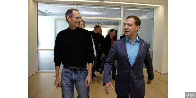 Steve Jobs und Dimitri Medwedew