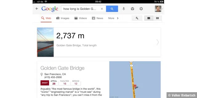 Ist Englisch als Sprache gewählt, kann man die Suchmaschine fragen, wie lange die Brücke Golden Gate ist.