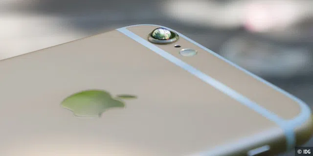 Mit einem Wassertropfen auf der iPhone-Kamera können Sie sehr leicht Makro-Aufnahmen erstellen ...
