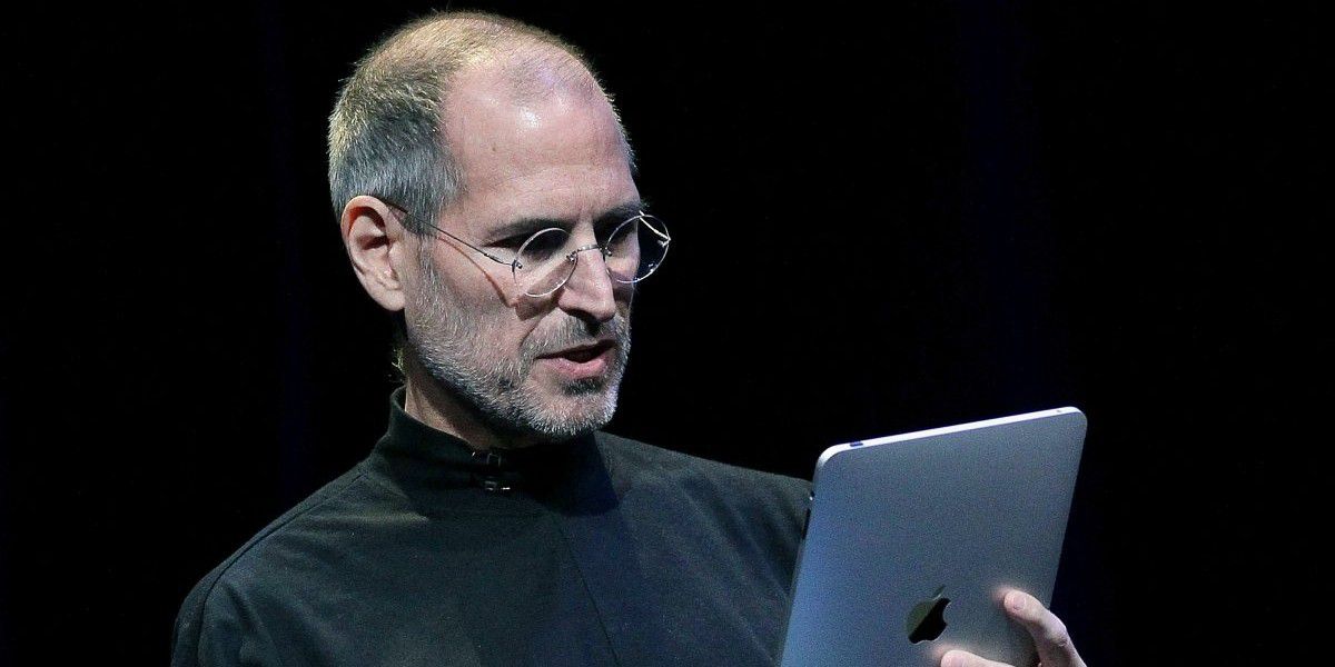 Steve Jobs stellt das iPad vor. 