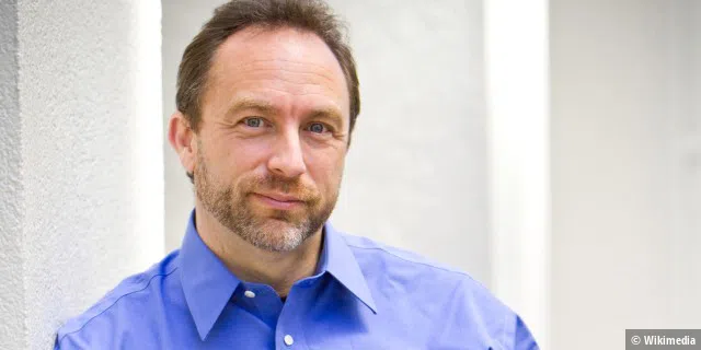 Der Gründer Jimmy Wales wollte das Wissen der Menschheit für jeden frei zugänglich machen.