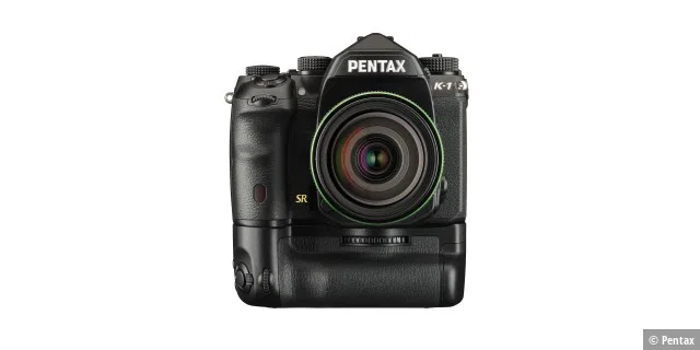 Pentax K-1 mit Batteriegriff