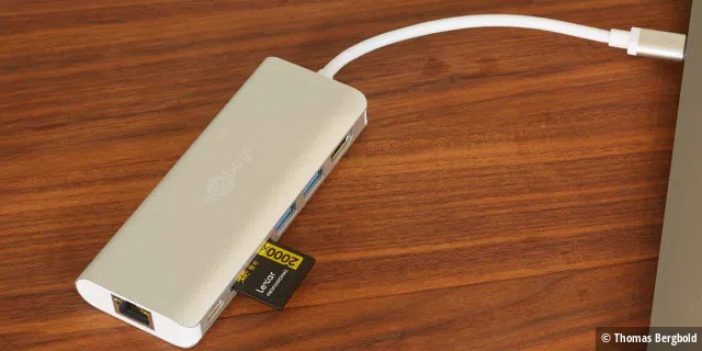 Der Type-C + USB 3.0 Card Reader von goobay vereint einen günstigen Preis mit einer UHS-I Geschwindigkeit. Da kann man auch über das einfache Kunststoffgehäuse hinwegsehen.