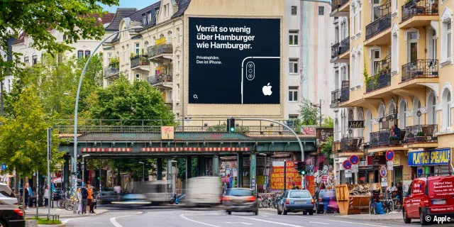 Im Hamburger Schanzenviertel wirbt Apple für Datensicherheit.