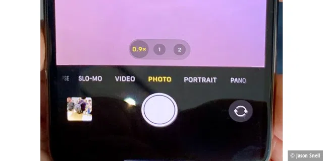 Drei-Kamera-Ansicht auf dem iPhone Pro Max.