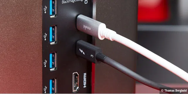 Mit vier USB 3.0 und für zwei Monitore je einen Thunderbolt 3 und einen HDMI, ist die Blackmagic eGPU 580 sehr gut ausgestattet.