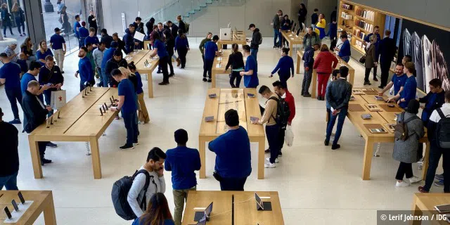 Apple Stores sind in der Regel überfüllte Orte.