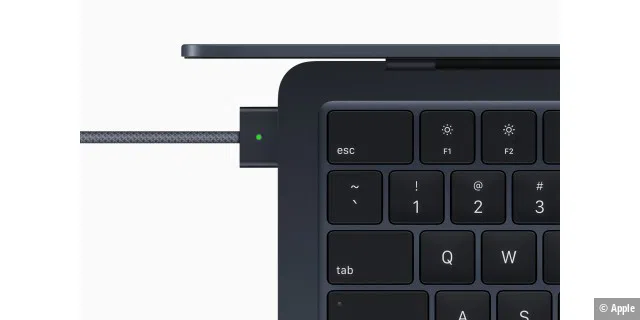 Der MagSafe-Anschluss ist zwar praktisch, vermisst haben wir den aber beim Macbook Air M1 eigentlich nicht.